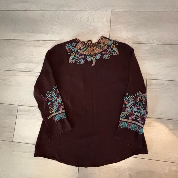 Beautiful Johnny Was brown embroidered blouse - Picture 2 of 4